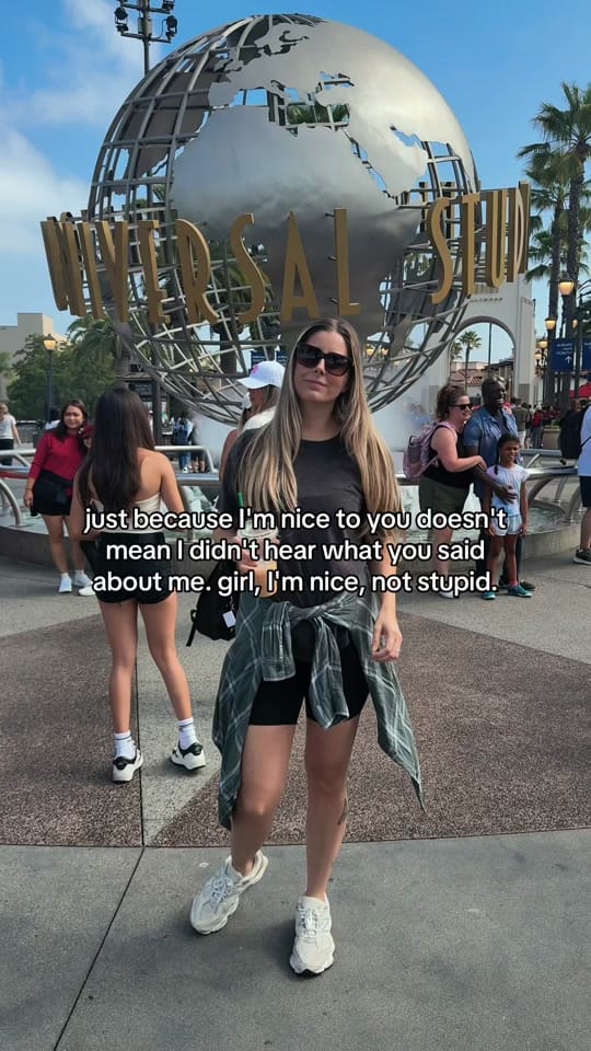 Post 2 by Chelsea Bond on TikTok (video)