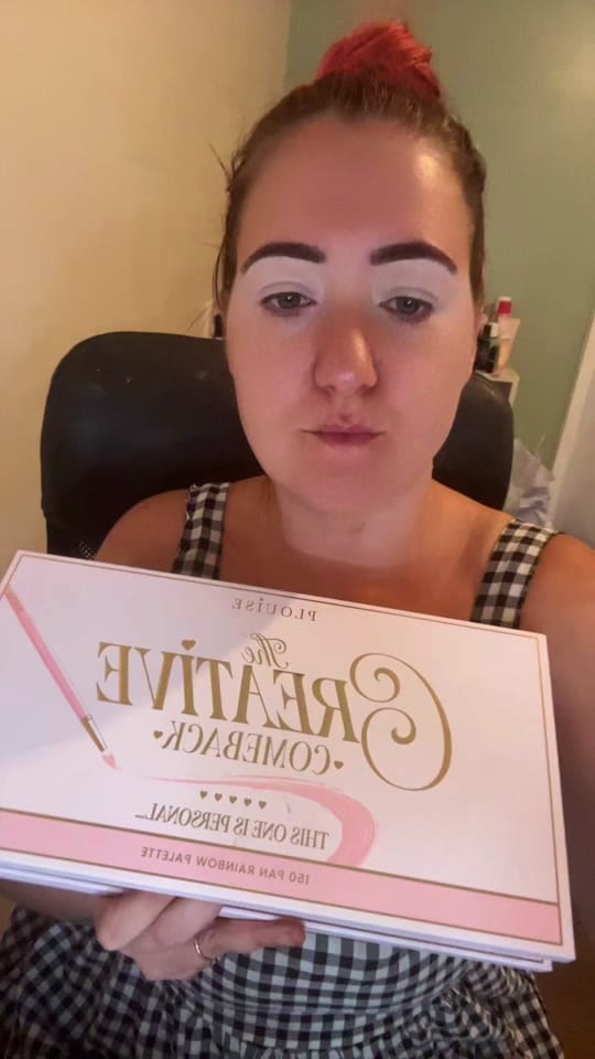 Post 7 by Chelsea 💄make-up & beauty on TikTok (video)