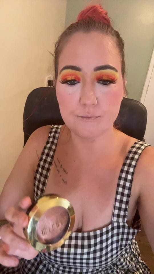 Post 3 by Chelsea 💄make-up & beauty on TikTok (video)