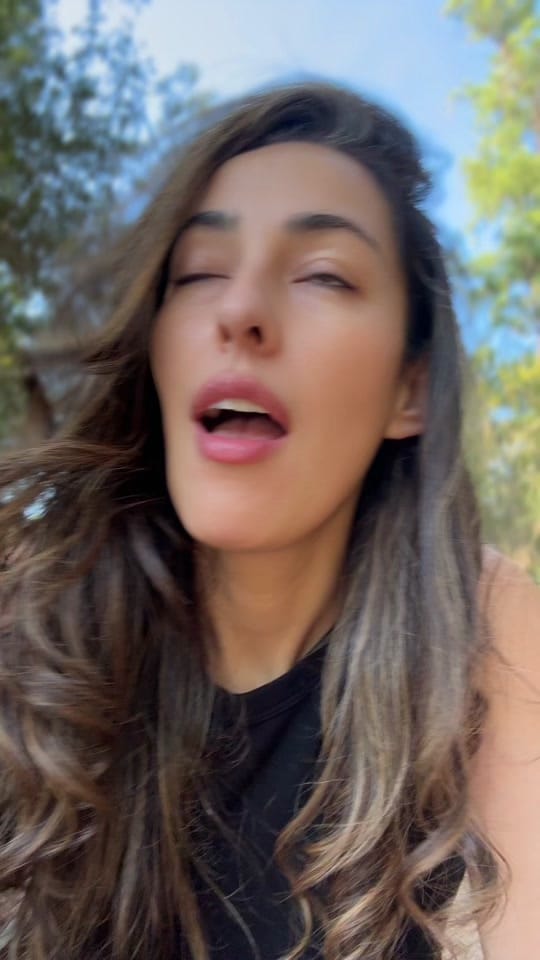 Post 2 by Jaz Sharifi on TikTok (video)