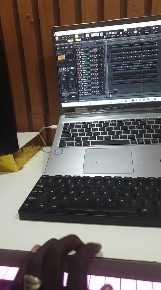 Post 4 by Dan Lami on TikTok (video)