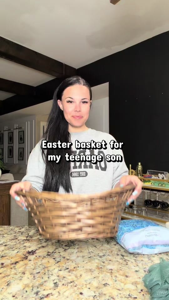 Post 8 by Chelsea Brown on TikTok (video)