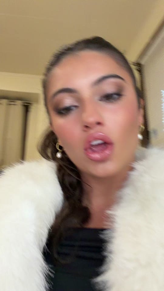 Post 2 by giulianaaaaa on TikTok (video)