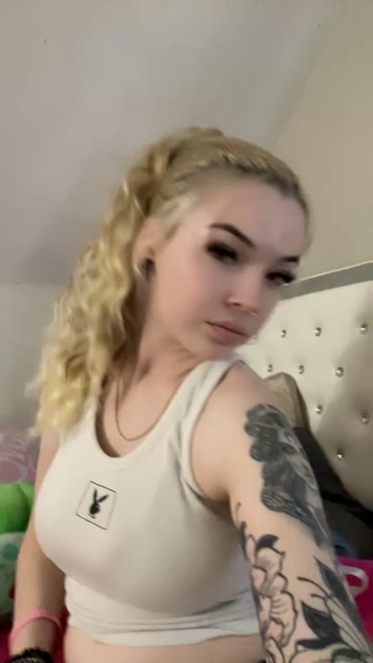 Post 4 by Chelsea✨ on TikTok (video)