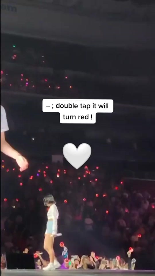 Post 2 by Chelsea ! | 6.0k 🍓 on TikTok (video)