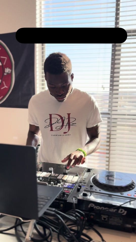 Post 5 by Sexyyy Rom😍🤩 on TikTok (video)
