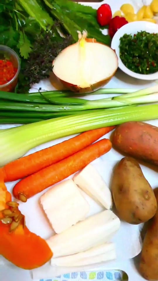 Post 5 by Reshmi (Taste of Trini) on TikTok (video)
