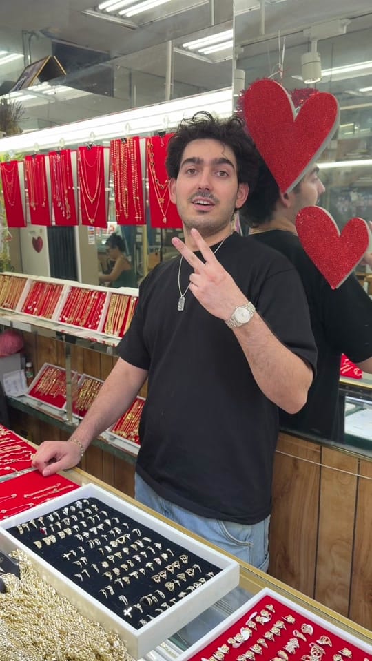 Post 6 by Love Jewels on TikTok (video)