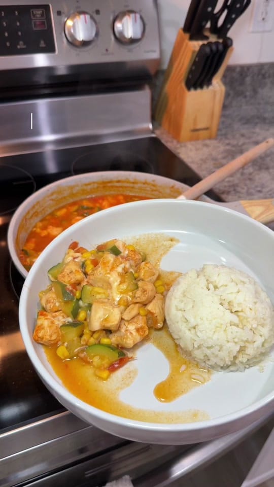 Post 2 by Chels on TikTok (video)
