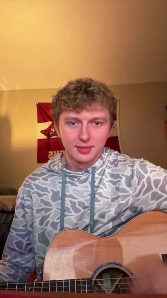 Post 6 by Caden Ross on TikTok (video)