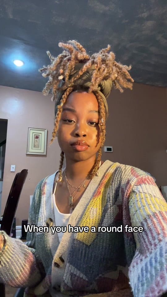 Post 10 by 𖤓 Chelsea 𖤓 on TikTok (video)