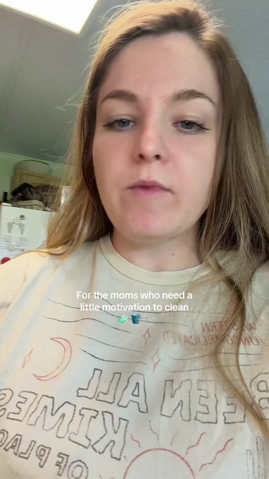 Post 1 by chelsea ☀️ | mom finds 🛍️ on TikTok (video)