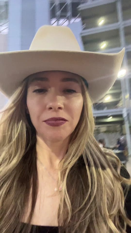 Post 10 by jennaleeprince on TikTok (video)