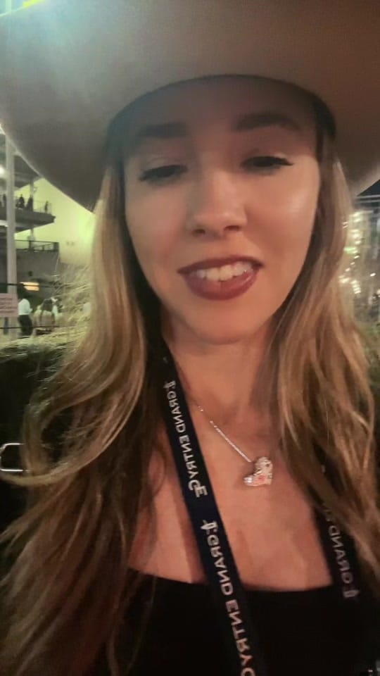 Post 8 by jennaleeprince on TikTok (video)