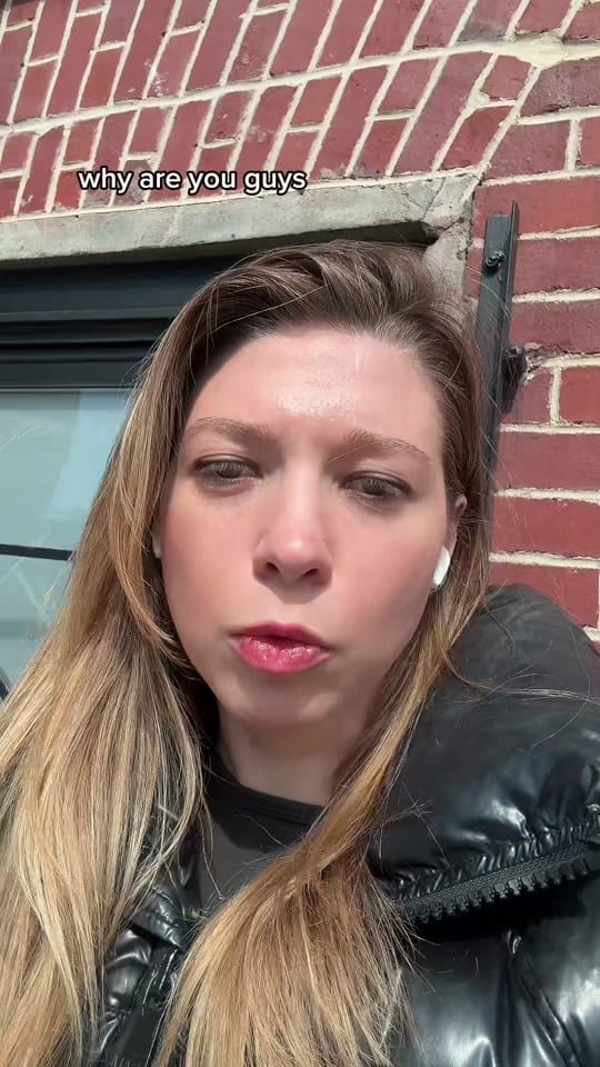 Post 6 by Chelsea Jacobson on TikTok (video)
