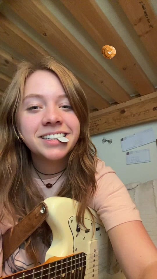 Post 9 by lilli on TikTok (video)