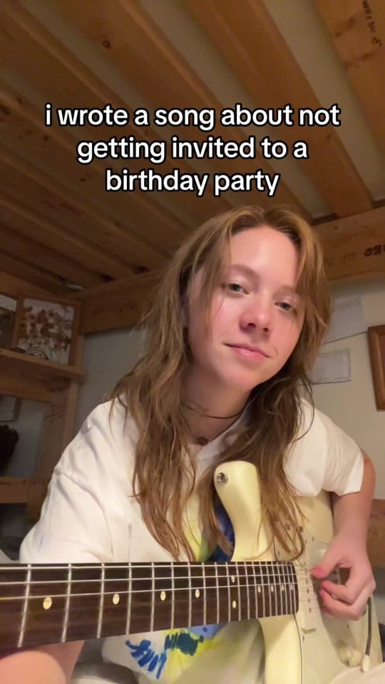 Post 10 by lilli on TikTok (video)