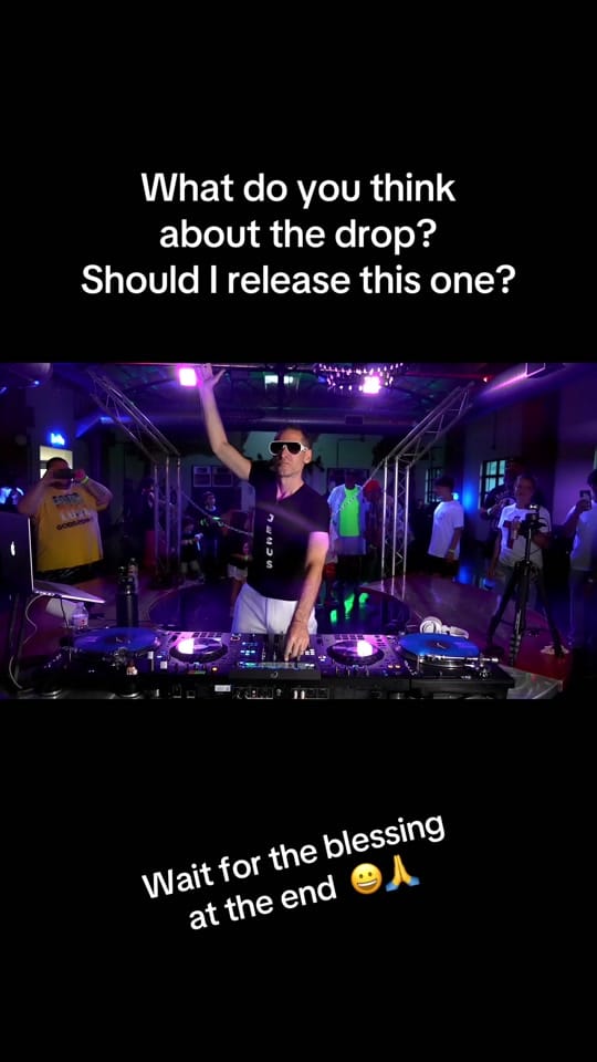 Post 1 by Alexander Di Saggio on TikTok (video)