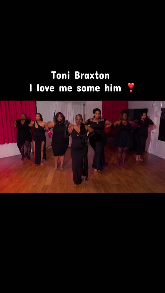 Post 7 by Curvy Queenz on TikTok (video)