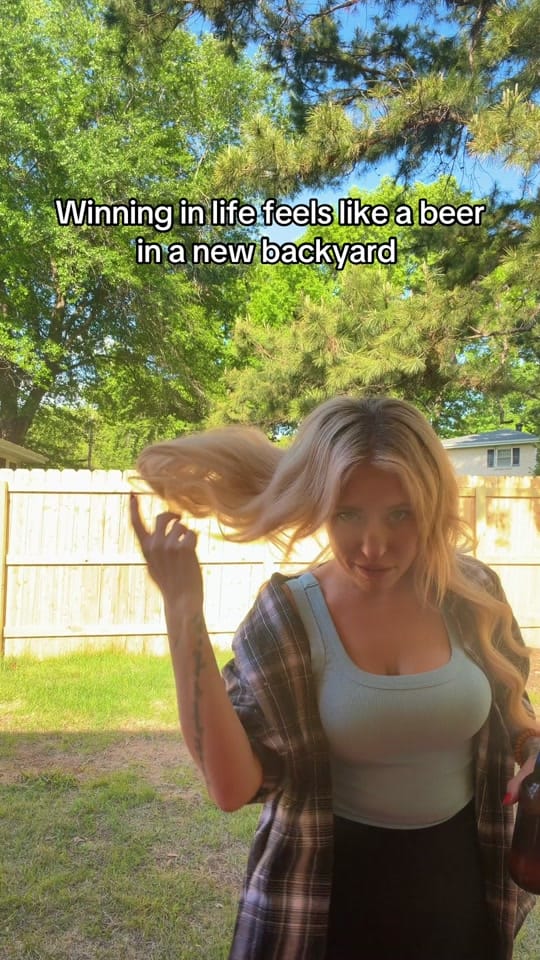 Post 1 by Changing with Chelly on TikTok (video)