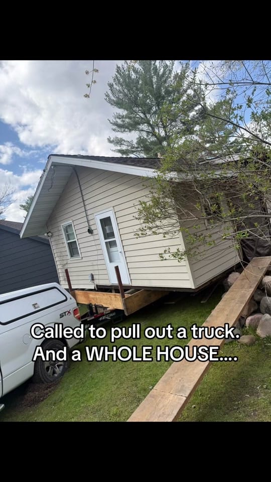 Post 1 by Braxton Wolf on TikTok (video)