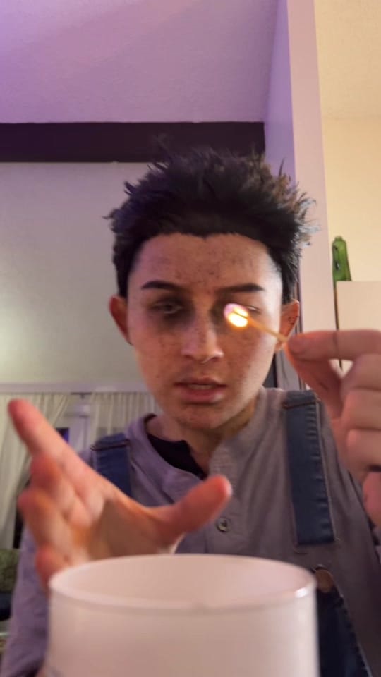Post 6 by Momome03 on TikTok (video)