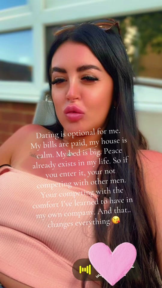 Post 3 by Chels |🤍 on TikTok (video)