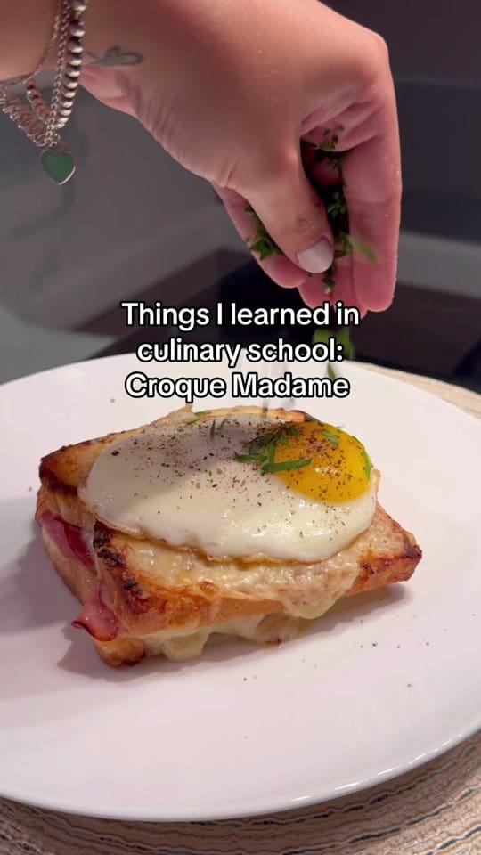 Post 8 by Karen Eats on TikTok (video)