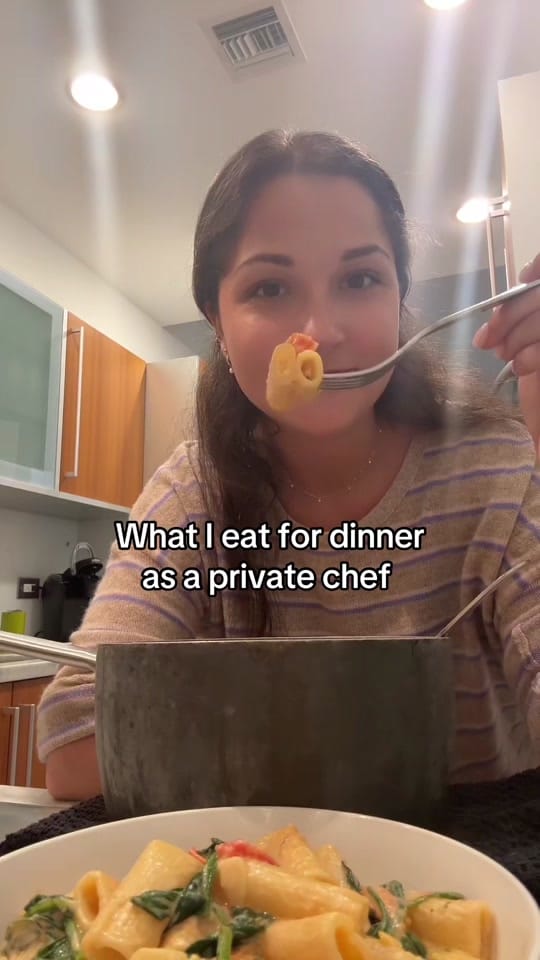 Post 6 by Karen Eats on TikTok (video)