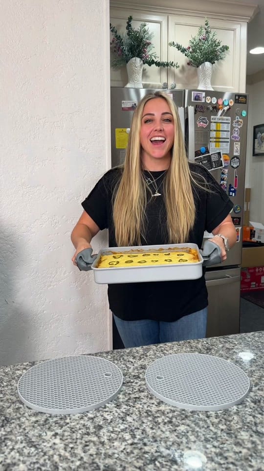 Post 4 by Katherine Salom on TikTok (video)