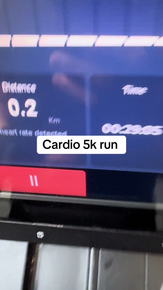 Post 1 by Kidonthebuttons on TikTok (video)