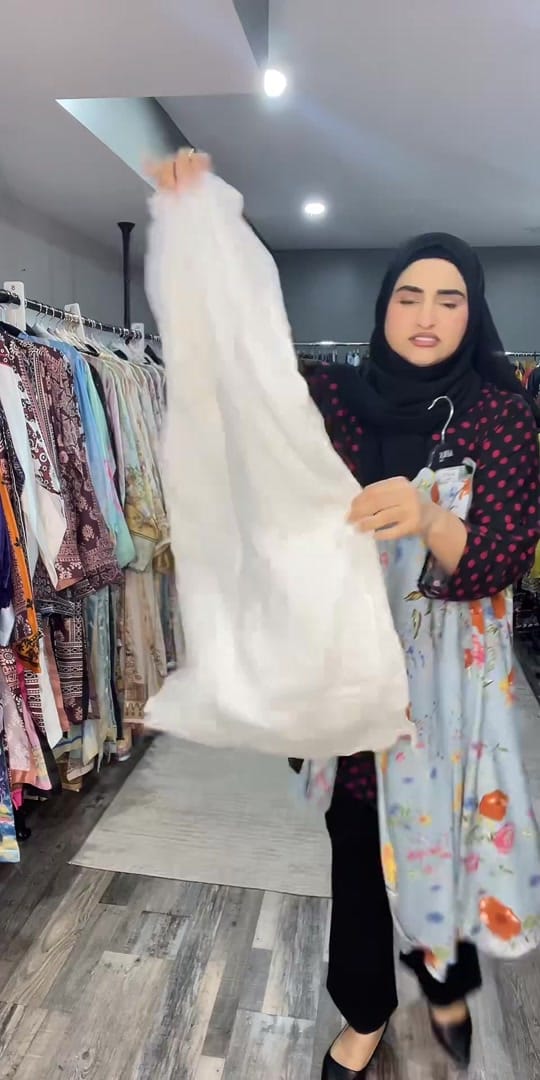 Post 9 by Infinityfashions.by.Khadija on TikTok (video)