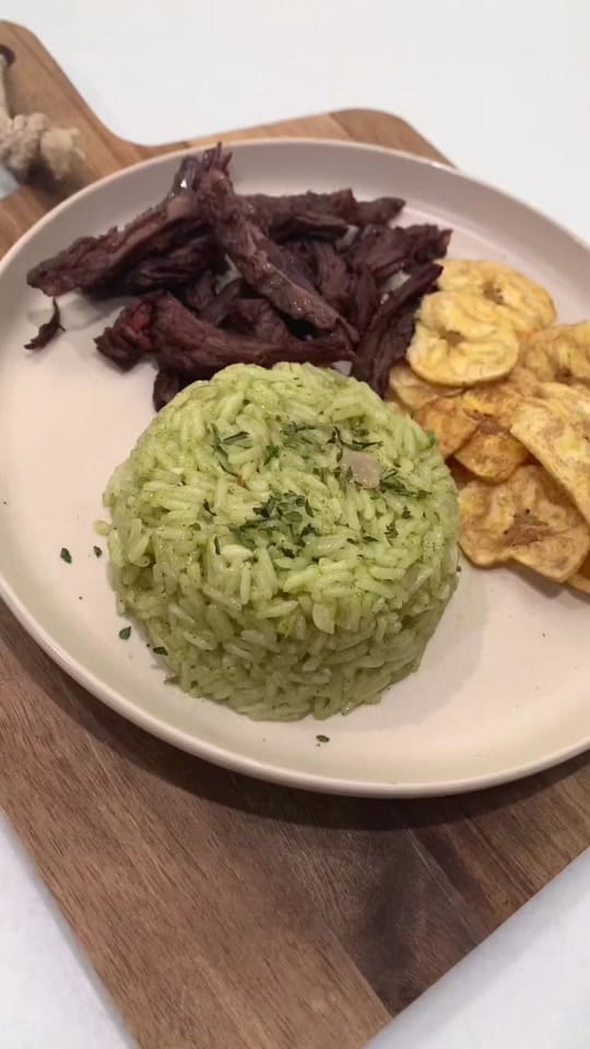 Post 8 by Yiyi’s Kitchen on TikTok (video)
