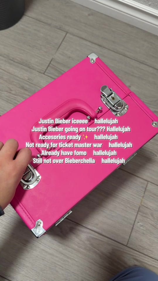 Post 2 by Dalyla on TikTok (video)