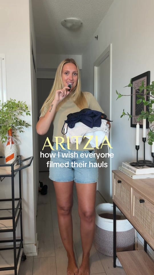Post 2 by Nicole Chisholm on TikTok (video)