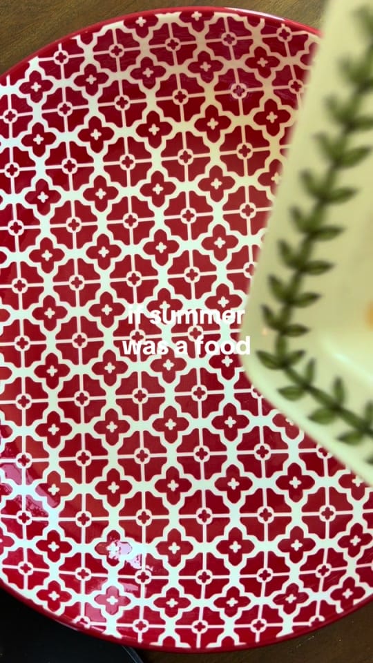Post 2 by Sarah on TikTok (video)