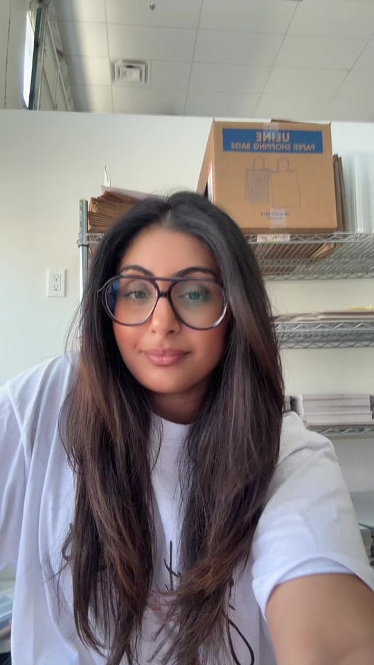 Post 2 by Just Cakes on TikTok (video)