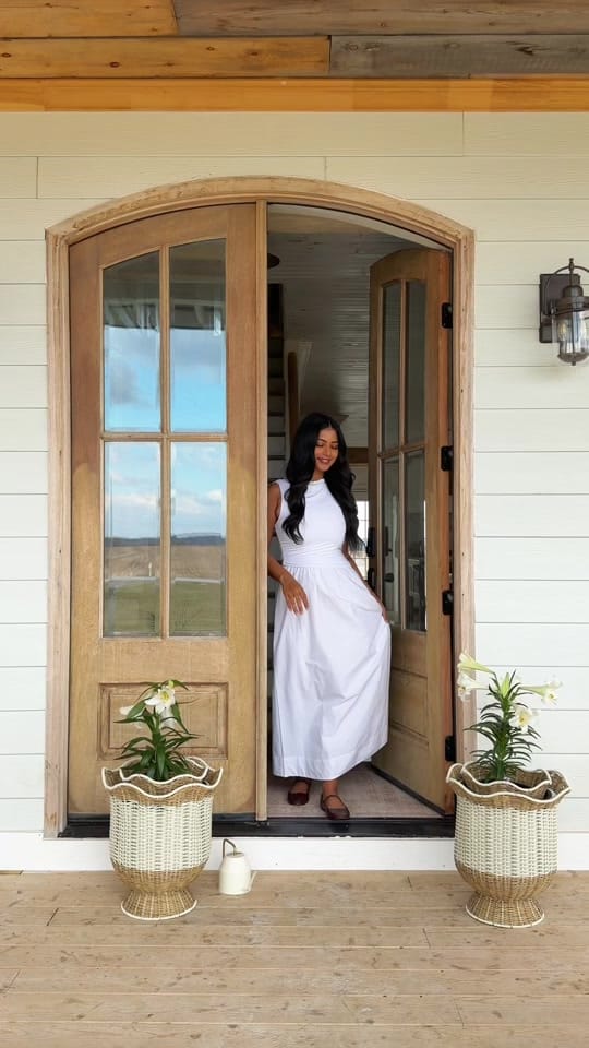 Post 5 by Deyakannesha on TikTok (video)