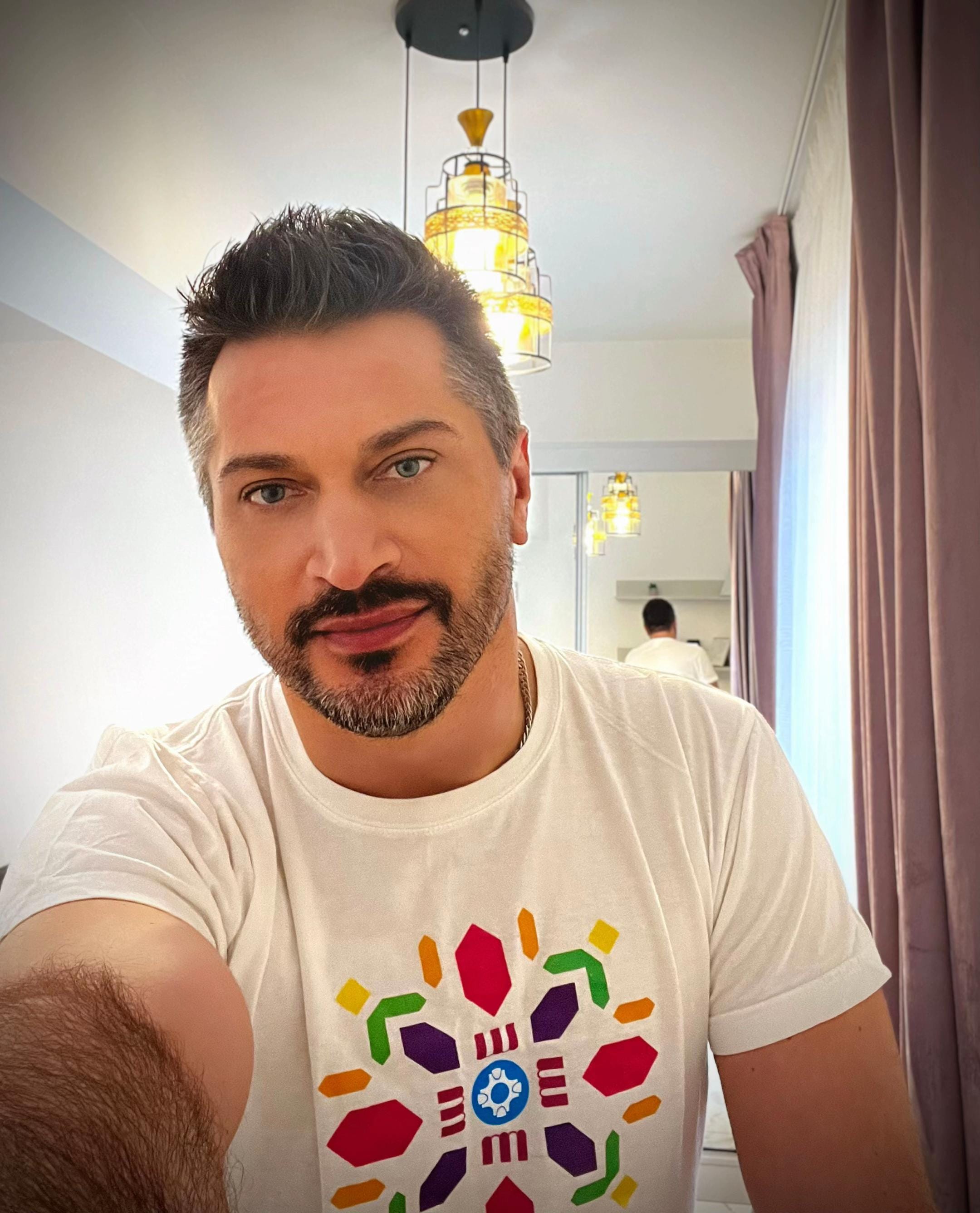 Post 5 by Mihai Lucescu on TikTok (video)