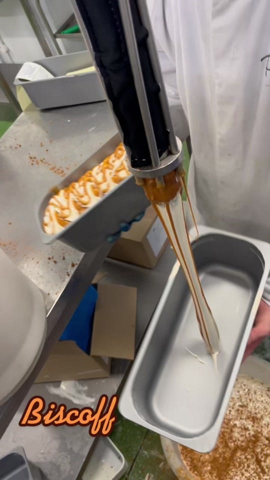 Post 8 by porrelli on TikTok (video)