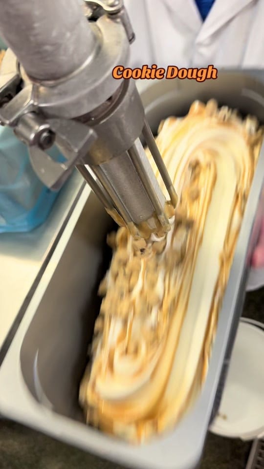 Post 2 by porrelli on TikTok (video)