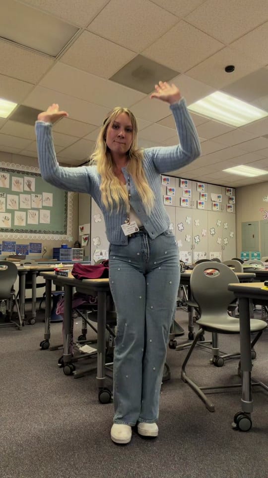 Post 4 by The California Teacher 🍎 on TikTok (video)