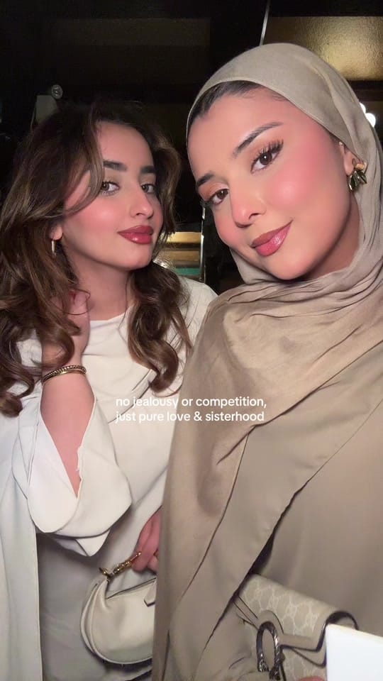 Post 6 by sarahh on TikTok (video)