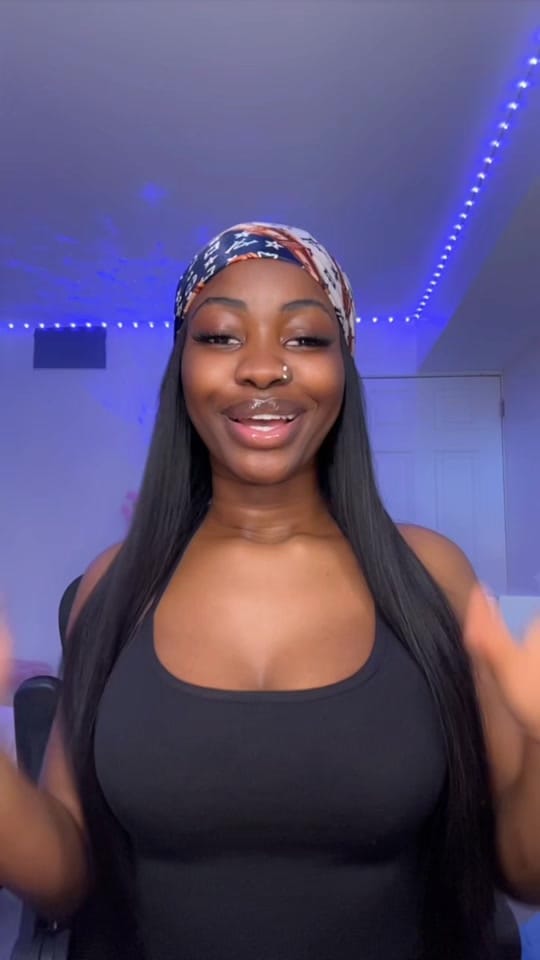 Post 1 by 𝑀𝒶𝓇𝒾𝒶𝓂🍒 on TikTok (video)