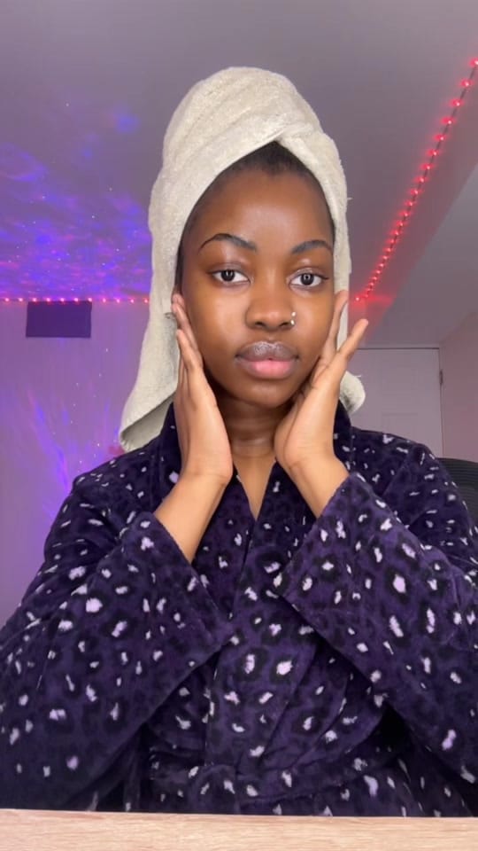 Post 3 by 𝑀𝒶𝓇𝒾𝒶𝓂🍒 on TikTok (video)