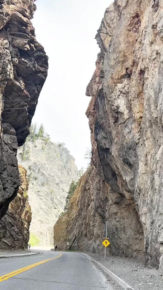 Post 5 by SUNDAY on TikTok (video)
