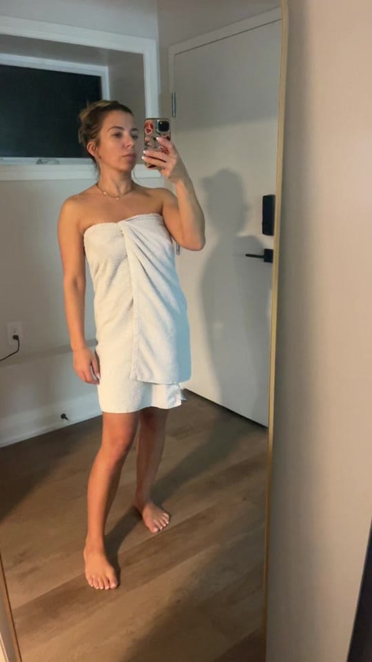 Post 5 by Klaudia Nunes on TikTok (video)