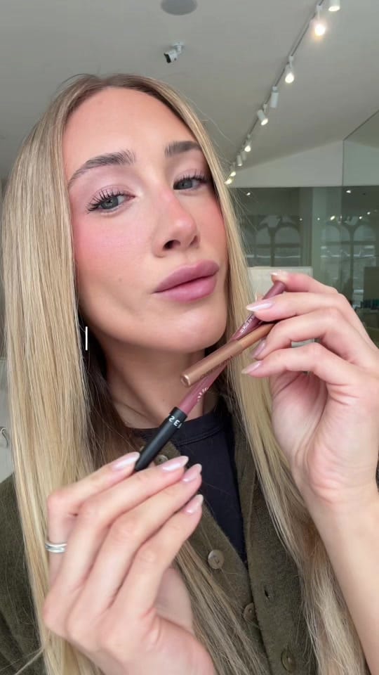 Post 4 by Bianka Synnette on TikTok (video)