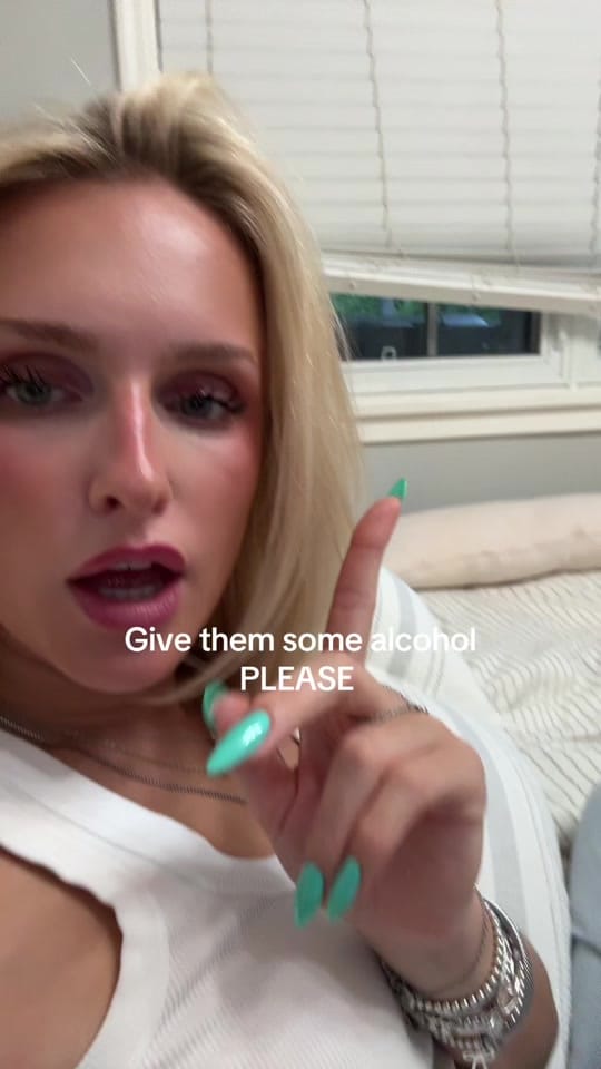Post 5 by sarah🪩 on TikTok (video)