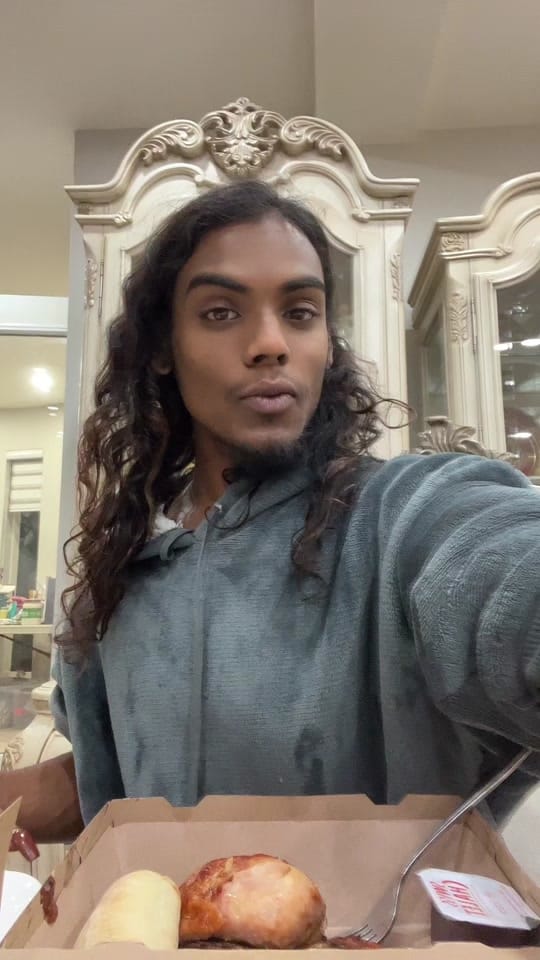 Post 1 by Fabzz on TikTok (video)